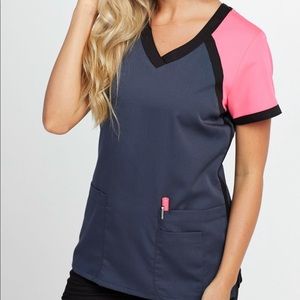 GREYS ANATOMY 3 pocket color block scrub top